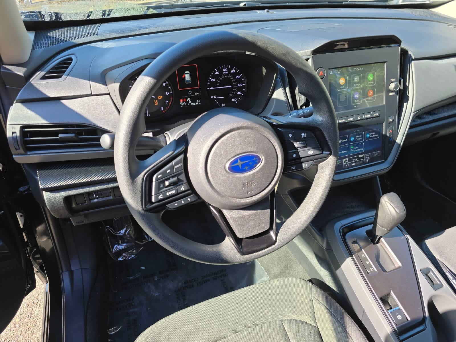 Used 2024 Subaru Crosstrek 2.0i AWD/4WD image 2