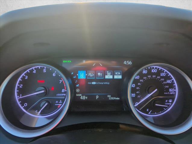 Used 2022 Toyota Camry XLE image 9