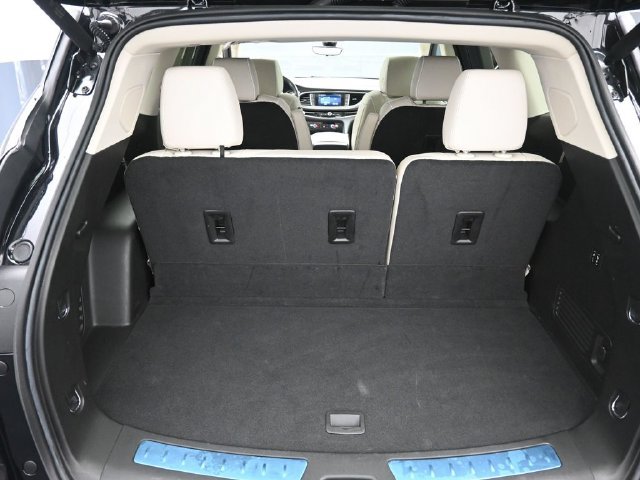 Used 2024 Buick Enclave Avenir FWD image 24