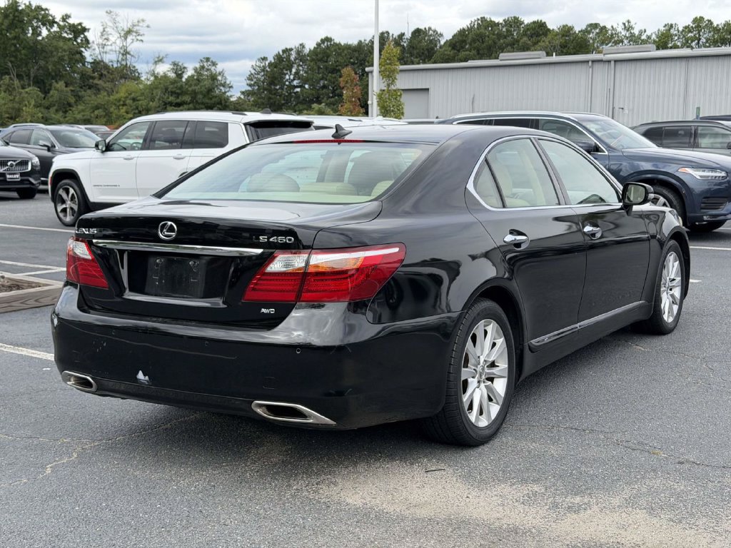 Used 2011 Lexus LS 460 AWD w/ Comfort Pkg image 2