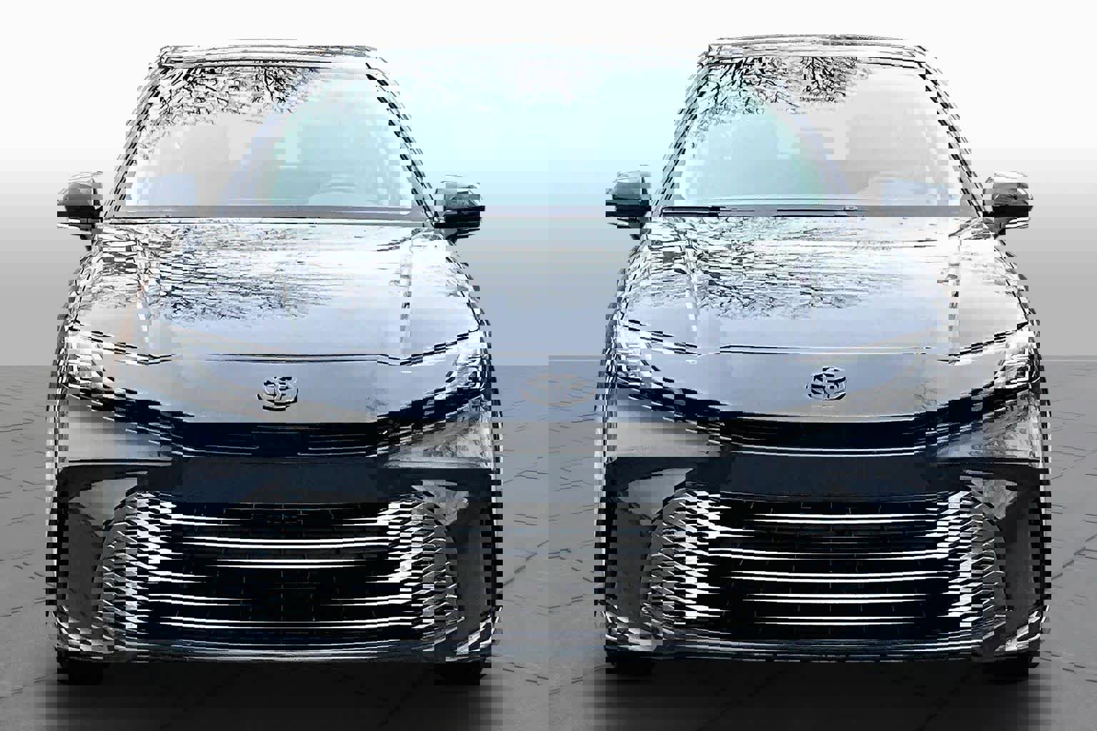 New 2026 Toyota Camry XLE AWD/4WD image 3