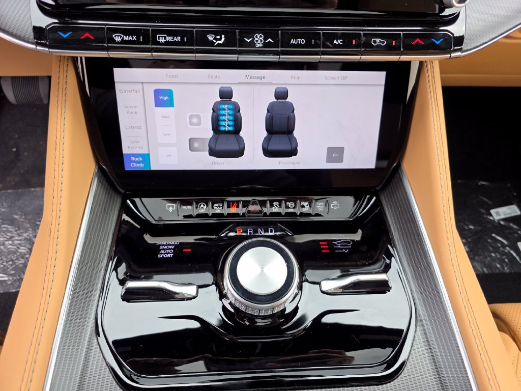 New 2027 Jeep Grand Wagoneer Summit AWD/4WD image 32