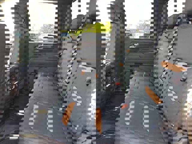 New 2026 GMC Sierra 2500 AT4 w/ AT4 Premium Plus Package image 12