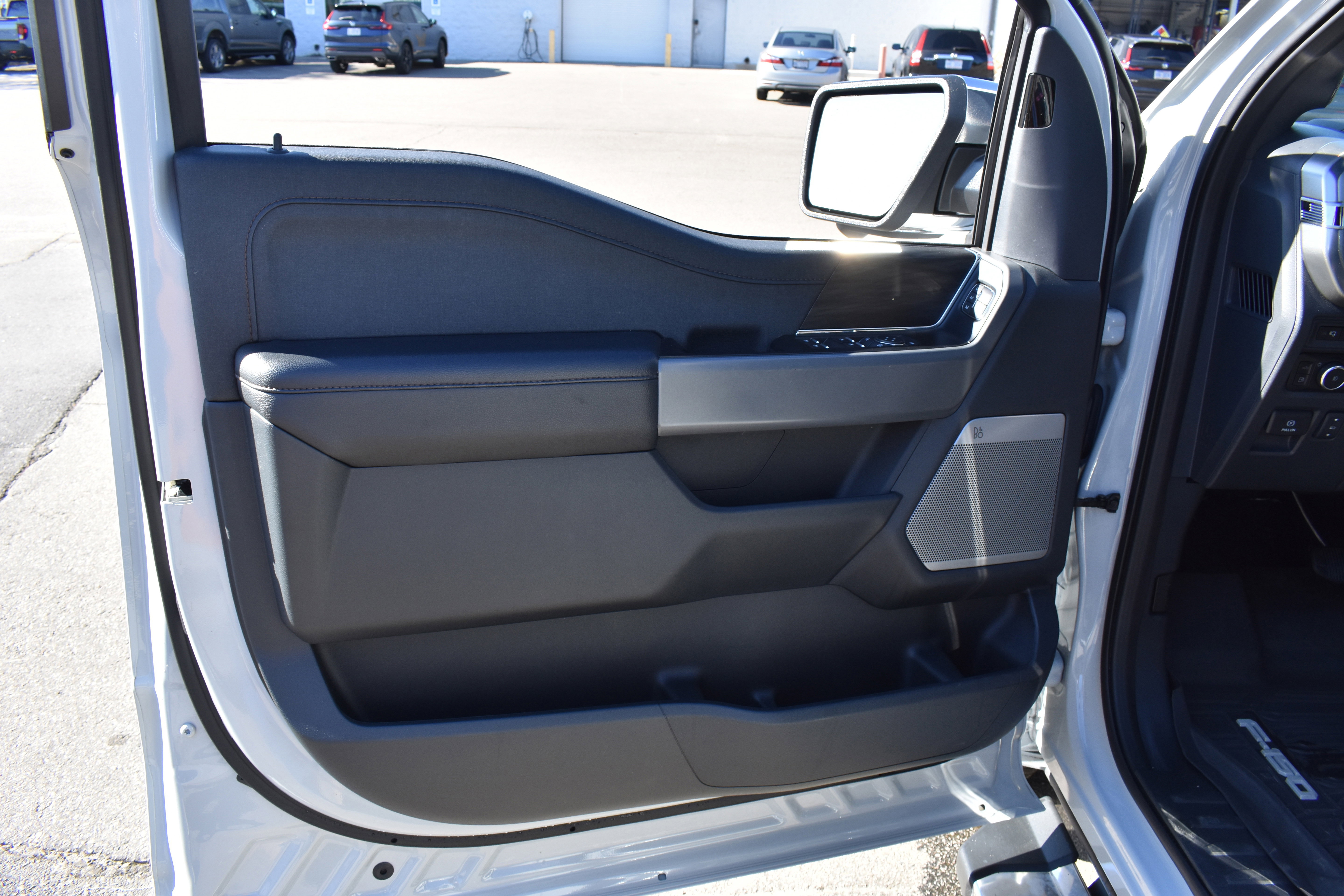 Used 2024 Ford F150 Lariat w/ Bed Utility Package image 24