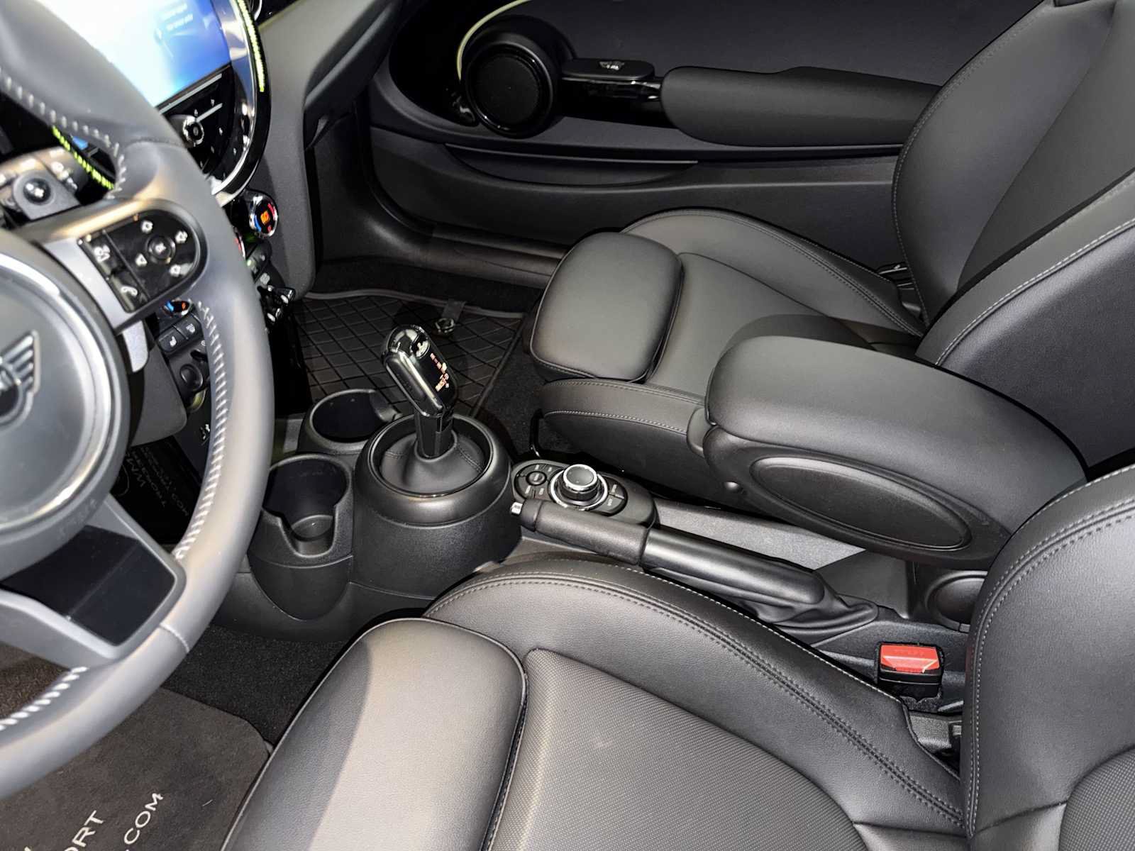 Certified 2024 MINI Cooper S FWD image 19