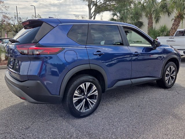 Used 2023 Nissan Rogue SV FWD image 5