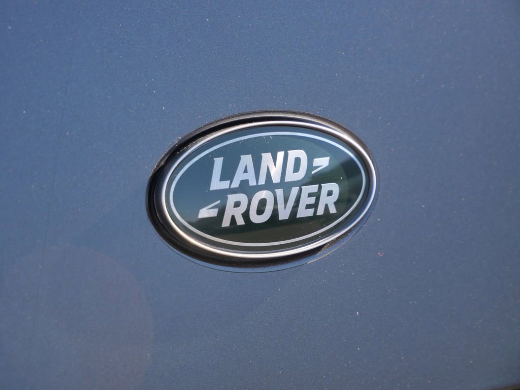 Used 2024 Land Rover Defender 110 Carpathian Edition AWD/4WD image 23