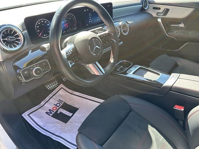 Used 2024 Mercedes-Benz CLA 250 4MATIC image 9
