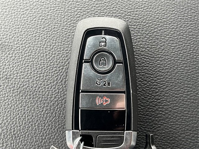 New 2025 Ford F150 Lightning XLT image 20