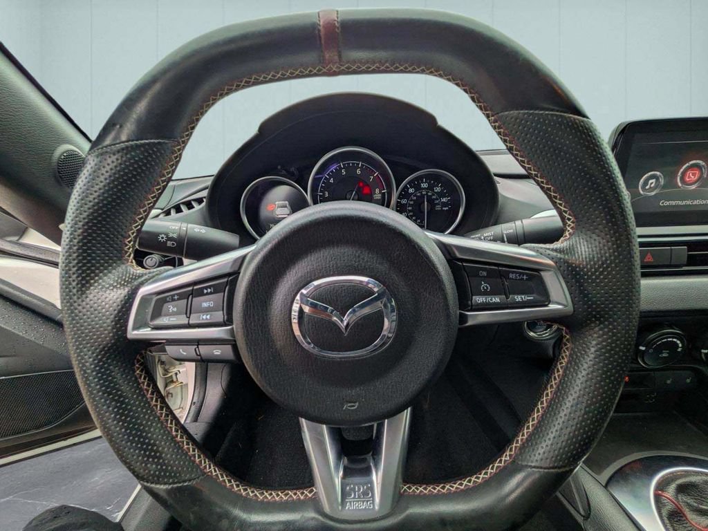 Used 2018 MAZDA MX-5 Miata RF Club w/ Brembo/BBS Package RWD image 17