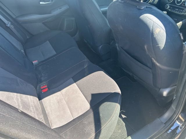 Used 2022 Nissan Sentra SR w/ Lighting Package FWD image 13