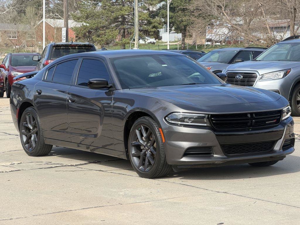 Used 2023 Dodge Charger SXT w/ Blacktop Package RWD image 2