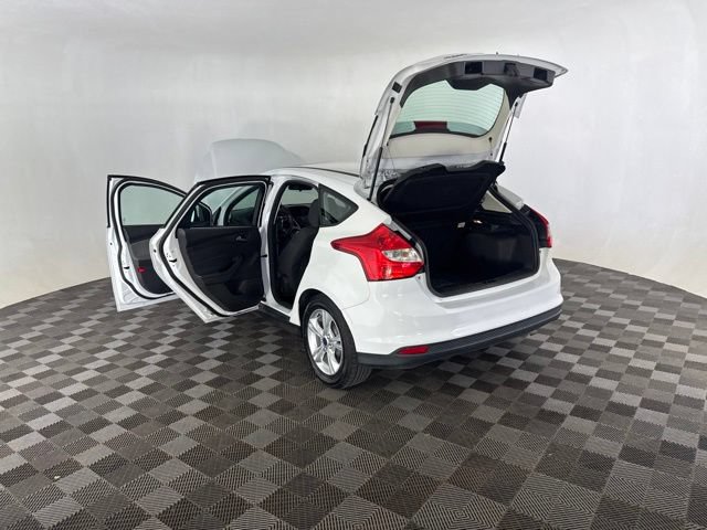 Used 2014 Ford Focus SE FWD image 16