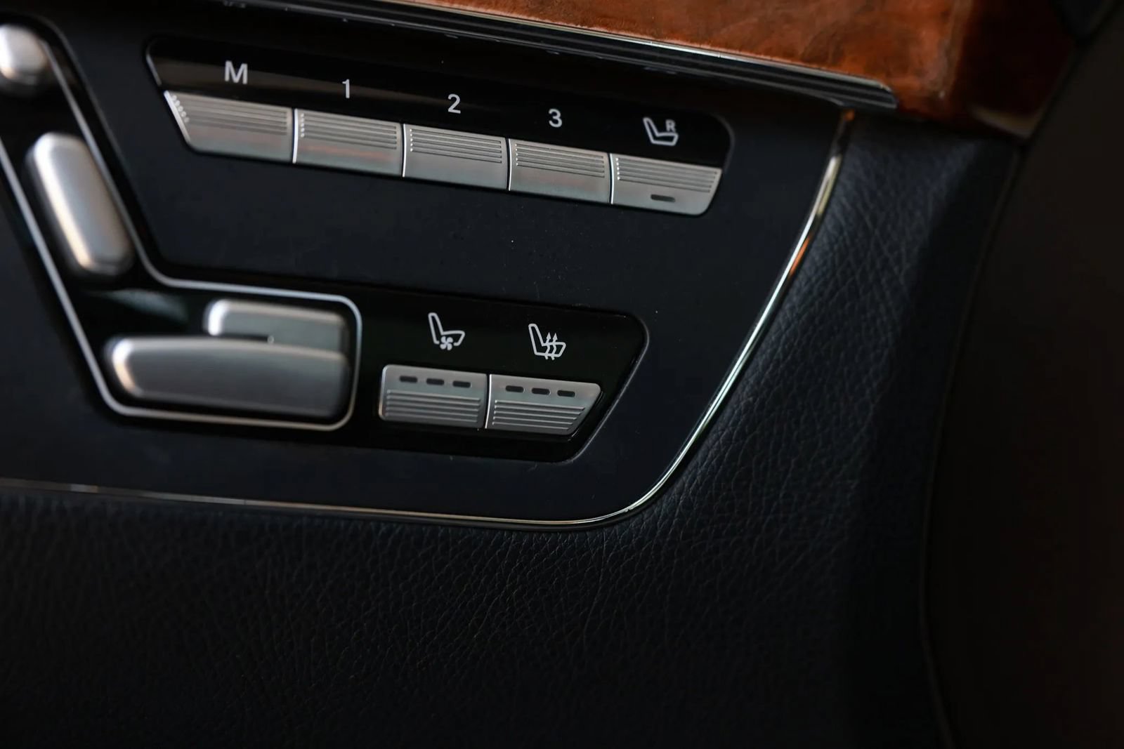 Used 2007 Mercedes-Benz S 550 image 44