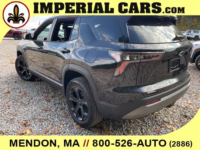 New 2027 Chevrolet Equinox LT w/ Convenience Package II AWD/4WD image 9