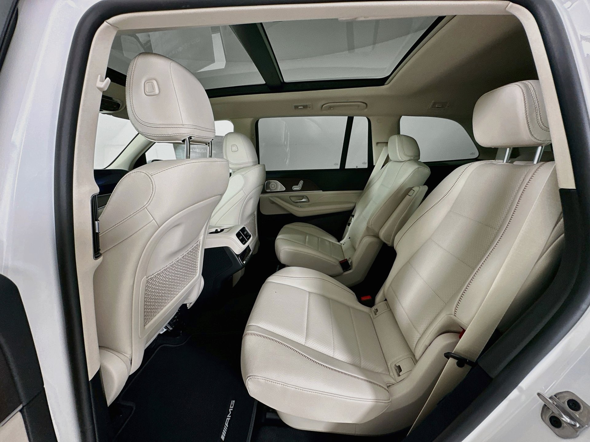 New 2027 Mercedes-Benz GLS 450 4MATIC image 26