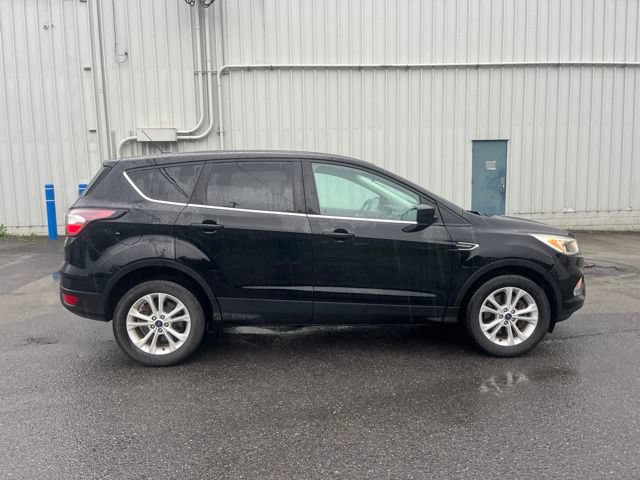 Used 2017 Ford Escape SE AWD/4WD image 4