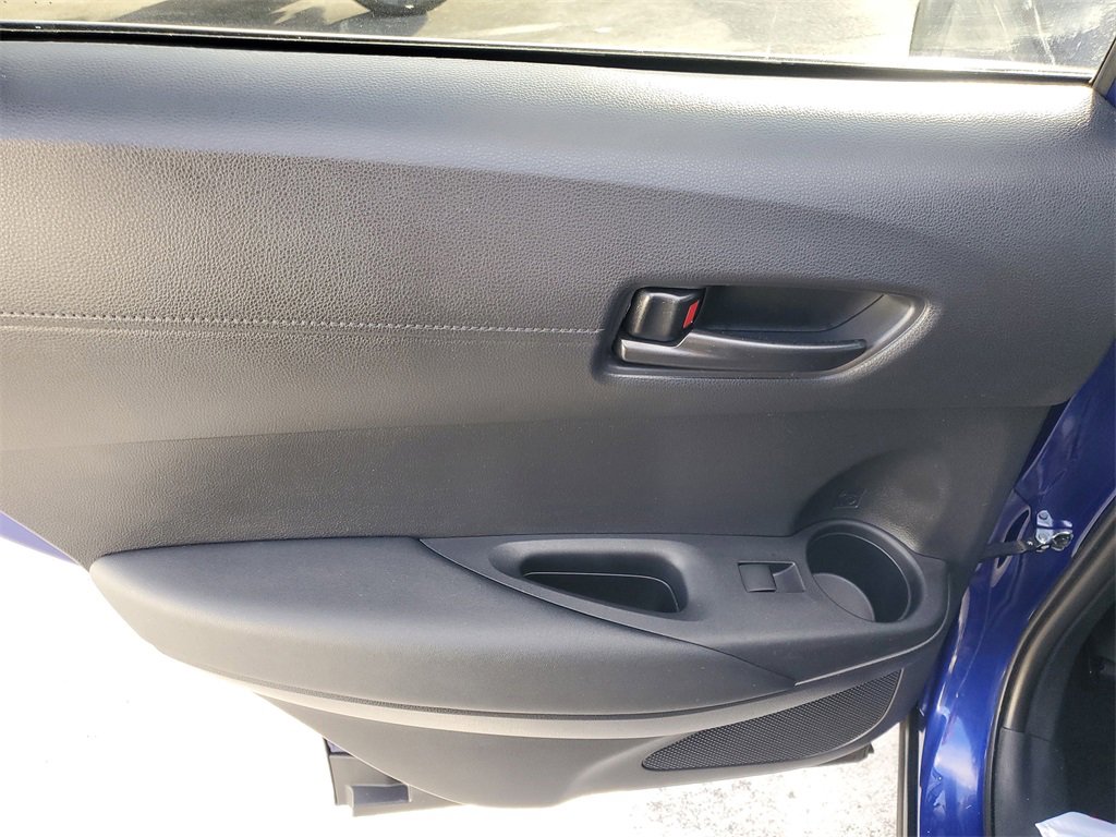 Certified 2023 Toyota Corolla Cross LE image 14