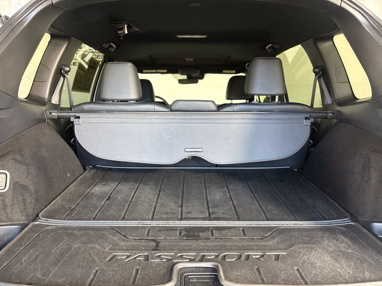 Used 2025 Honda Passport EX-L image 27