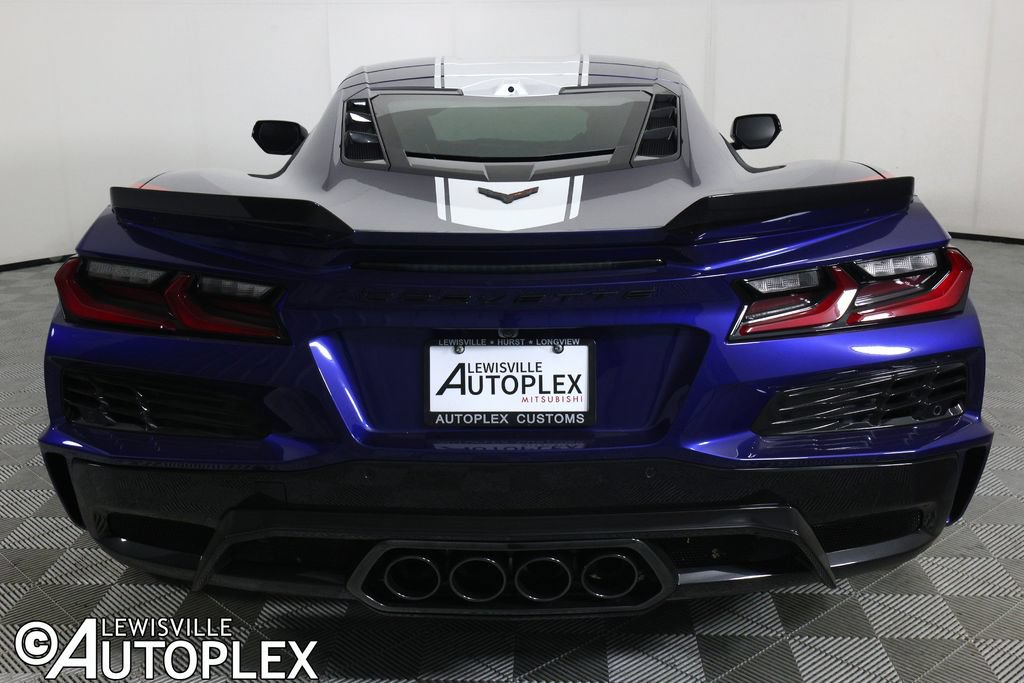 Used 2027 Chevrolet Corvette Grand Sport w/ Z52 Sport Performance Package RWD image 6