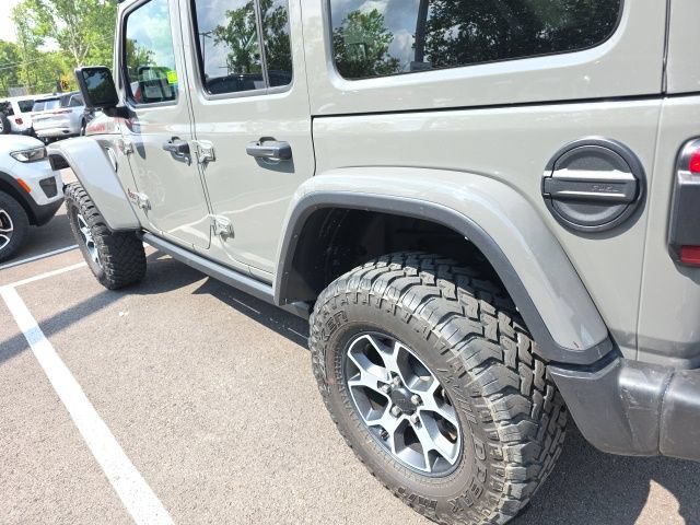 Used 2022 Jeep Wrangler Unlimited Rubicon w/ LED Lighting Group AWD/4WD image 8