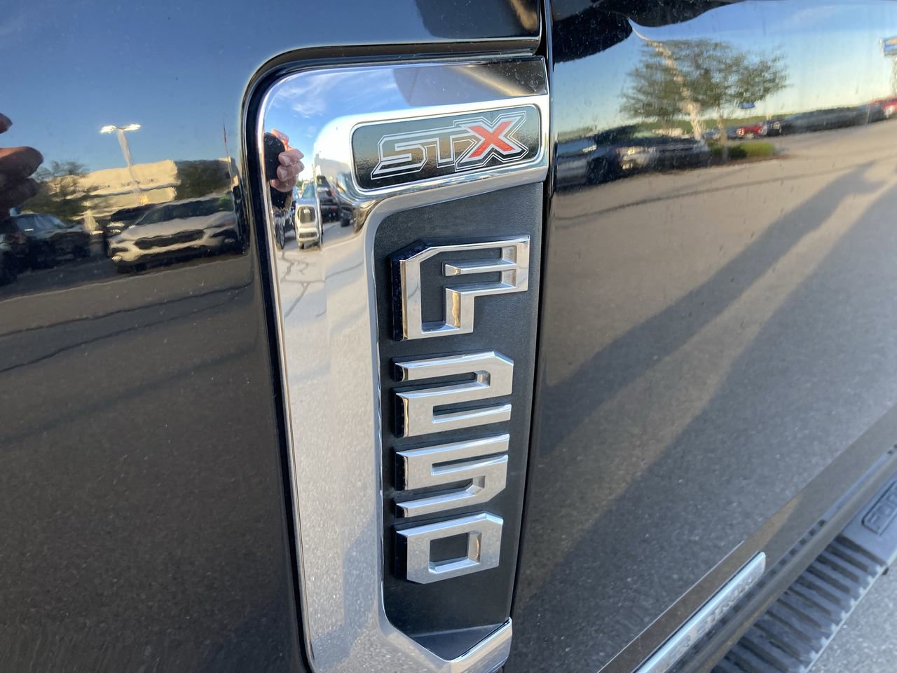 Used 2021 Ford F250 XL w/ STX Appearance Package AWD/4WD image 9