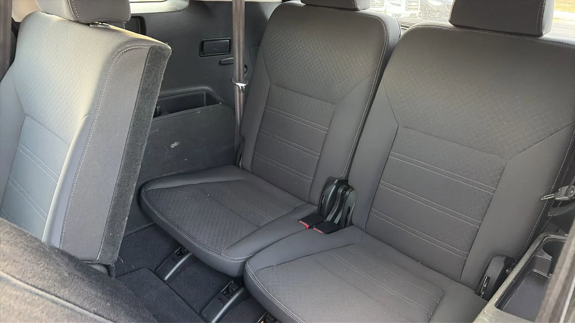 Used 2017 Kia Sorento FWD w/ LX Convenience Package image 17