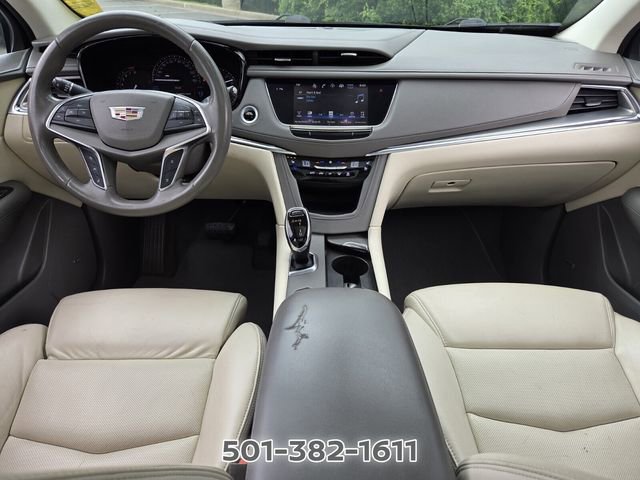 Used 2017 Cadillac XT5 Premium Luxury AWD/4WD image 13