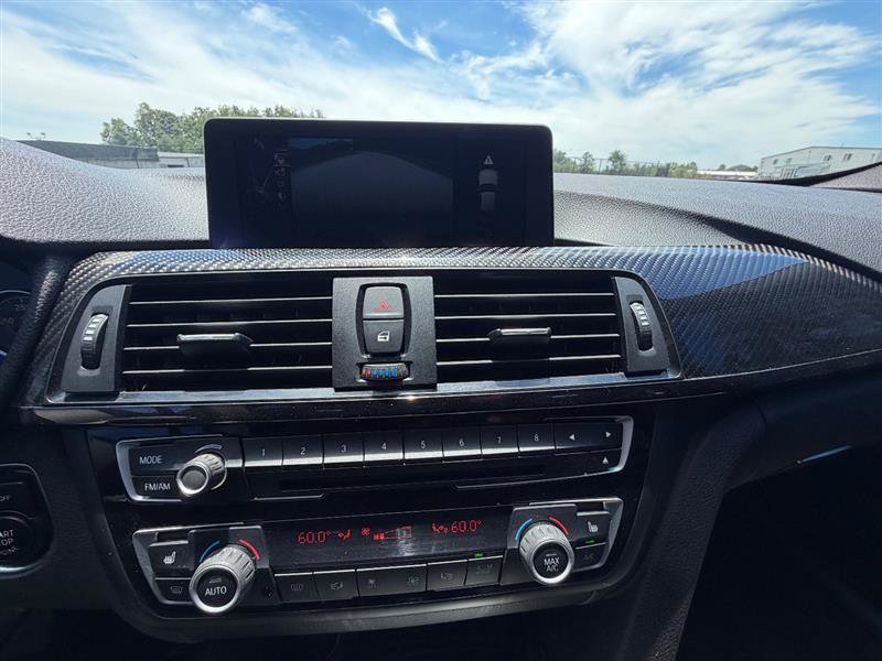 Used 2015 BMW M3 RWD image 19