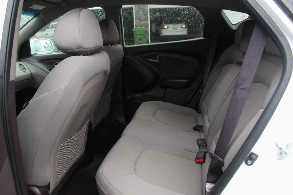 Used 2015 Hyundai Tucson GLS image 23