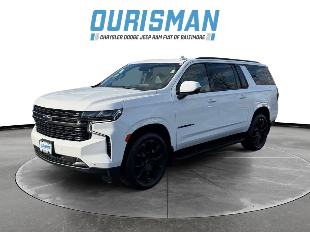 Used 2022 Chevrolet Suburban RST w/ Luxury Package image 2
