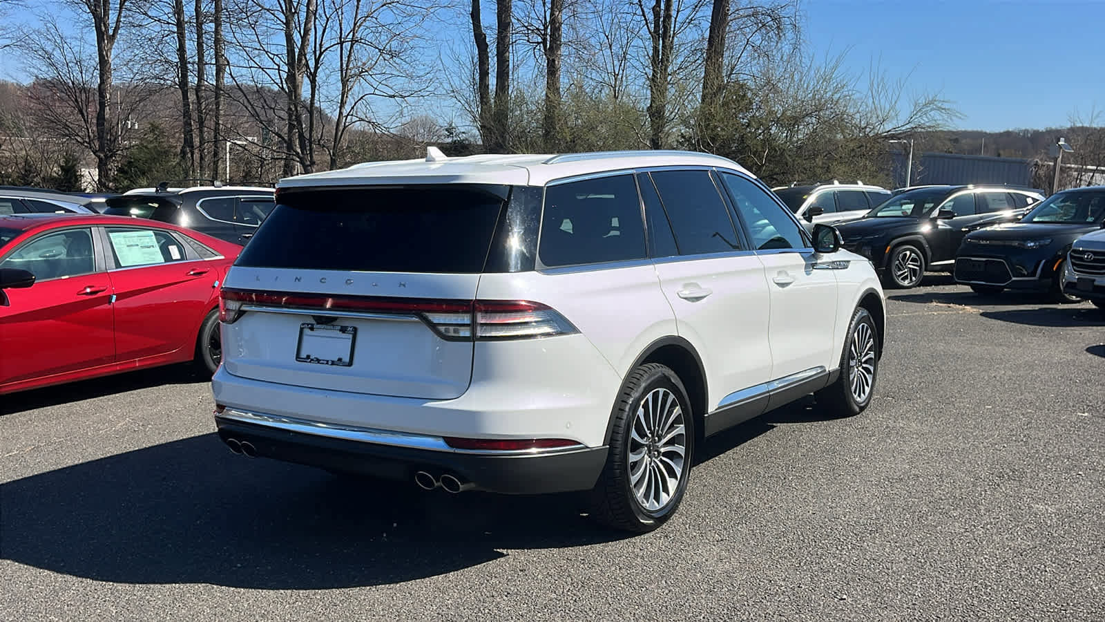 Used 2023 Lincoln Aviator Reserve w/ Equipment Group 201A image 4
