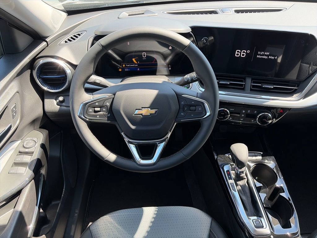 New 2026 Chevrolet Trax LT w/ Driver Confidence Package FWD image 11