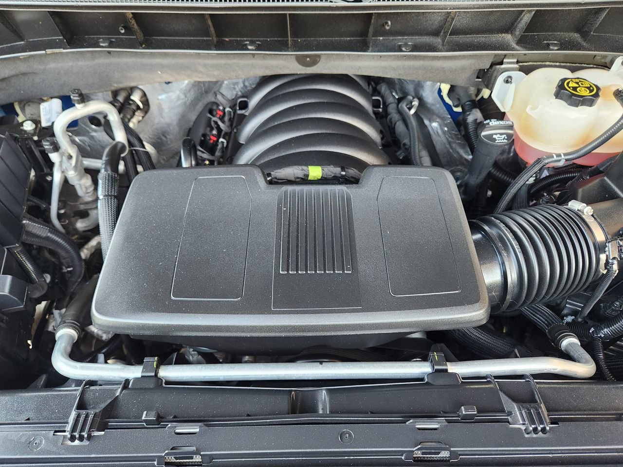Used 2023 Chevrolet Silverado 1500 RST AWD/4WD image 29