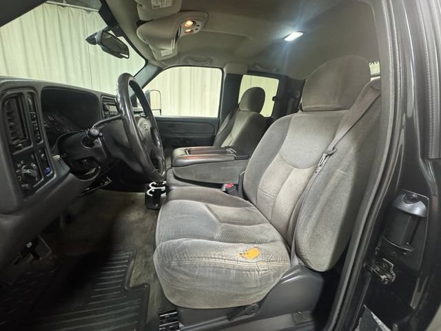 Used 2004 Chevrolet Silverado 2500 LS AWD/4WD image 21