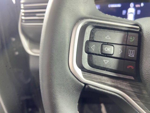 Used 2024 Jeep Wagoneer L Series II w/ Flexible Seating Group image 10