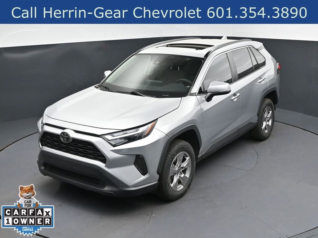 Used 2023 Toyota RAV4 XLE w/ Convenience Package FWD image 30
