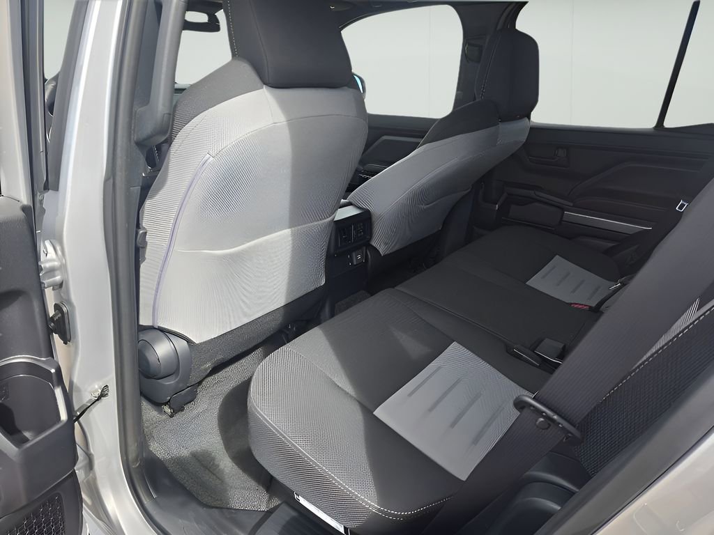 Used 2025 Toyota 4Runner TRD Off-Road image 15