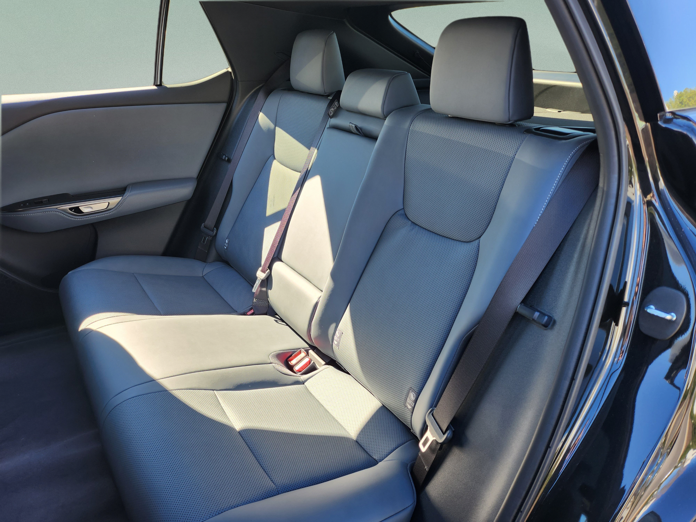 New 2026 Lexus RZ 350e 2WD w/ Convenience Package image 25