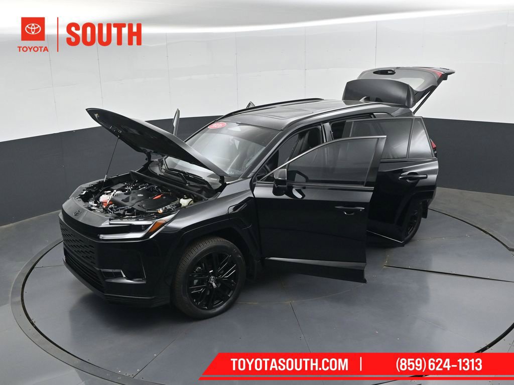 Used 2026 Toyota RAV4 XSE AWD/4WD image 54