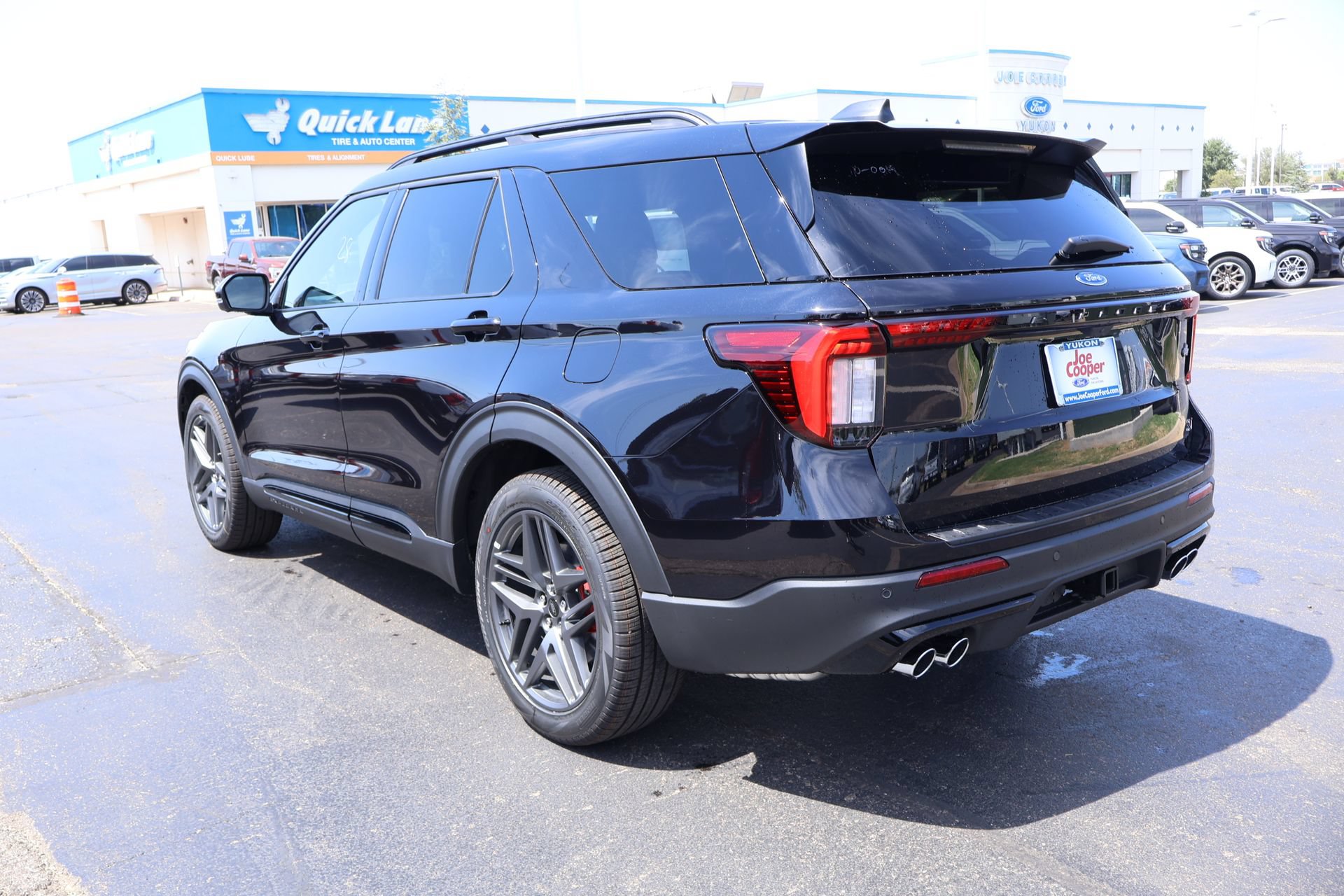 New 2026 Ford Explorer ST w/ Sun And Sound Package AWD/4WD image 24