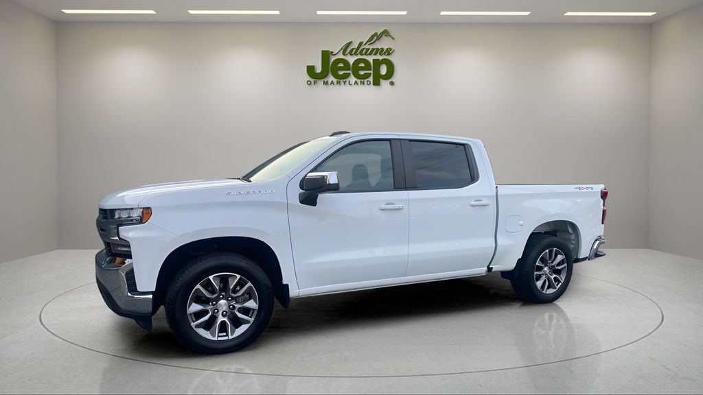 Used 2022 Chevrolet Silverado 1500 LT AWD/4WD image 3