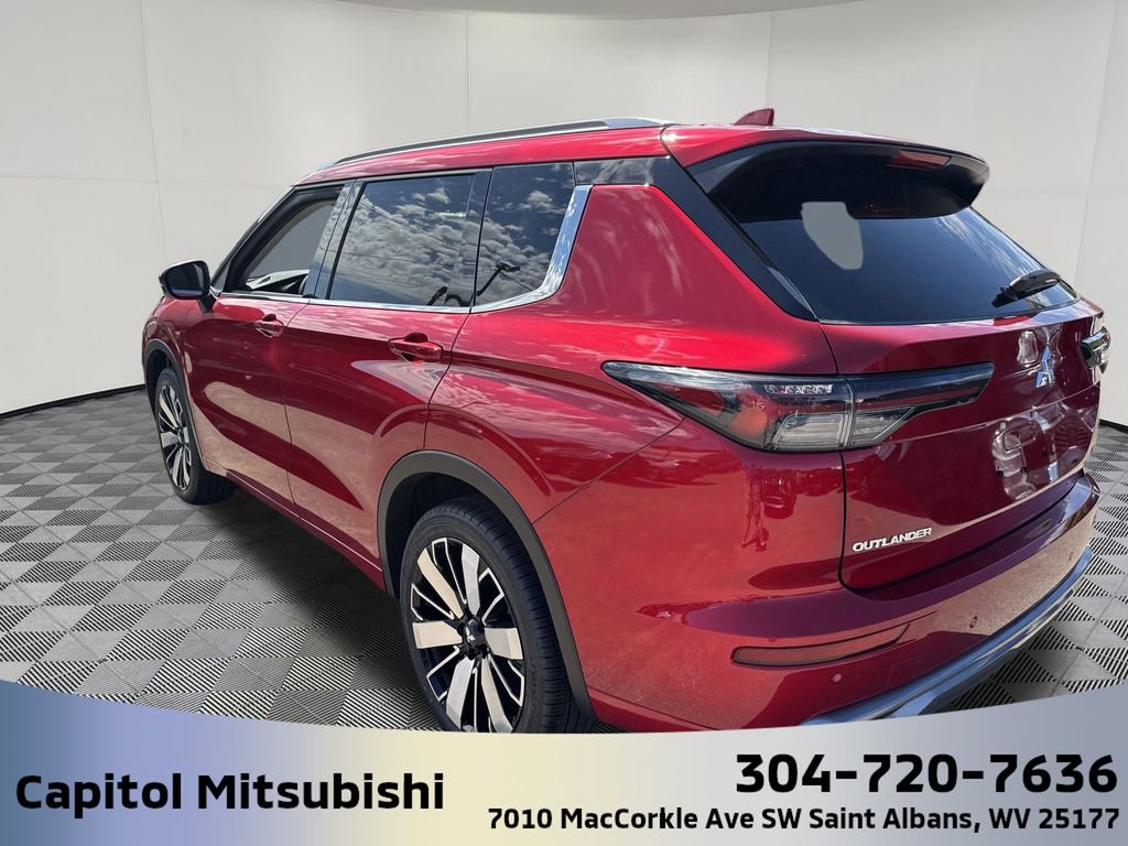 New 2025 Mitsubishi Outlander SEL image 7
