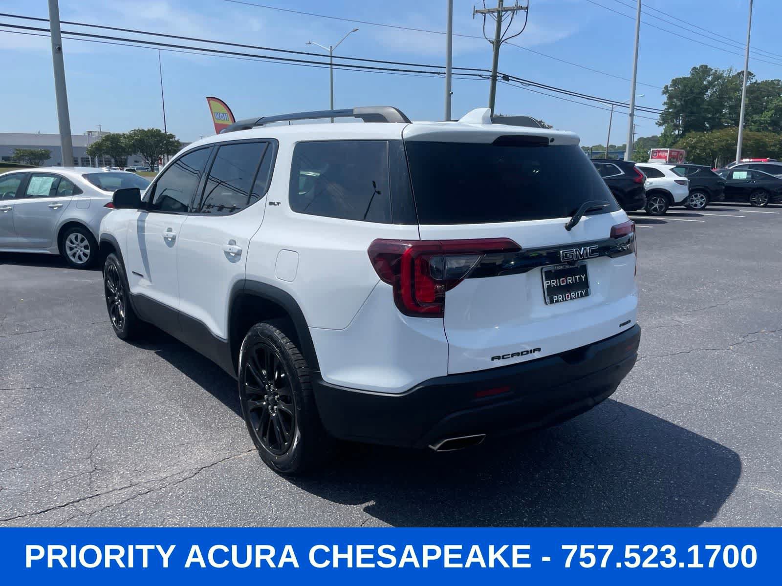 Used 2023 GMC Acadia SLT w/ Elevation Edition AWD/4WD image 3