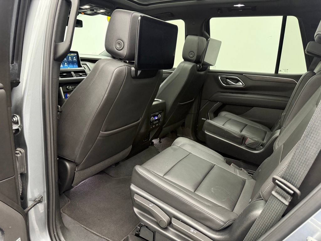 Used 2023 Chevrolet Tahoe Z71 w/ Z71 Off-Road Package AWD/4WD image 29