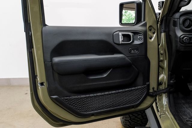 Used 2025 Jeep Wrangler Unlimited Rubicon 392 image 86