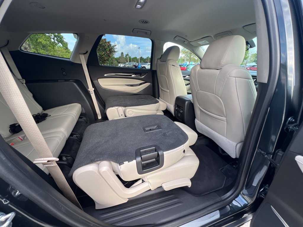Used 2020 Buick Enclave Essence FWD image 14