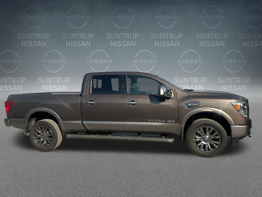 Used 2019 Nissan Titan Platinum Reserve AWD/4WD image 38