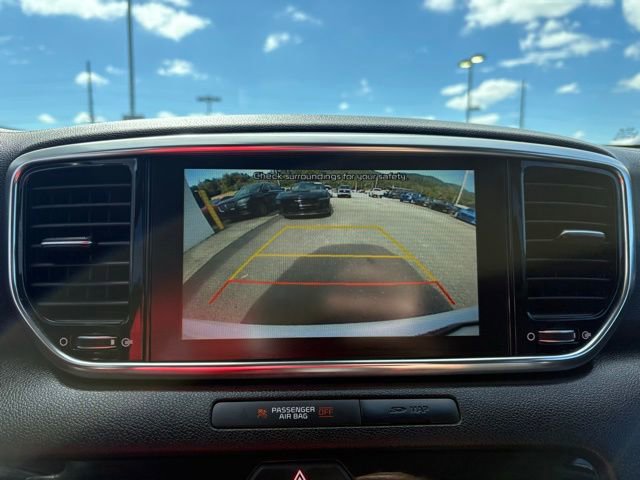Used 2022 Kia Sportage EX w/ EX Technology Package image 19