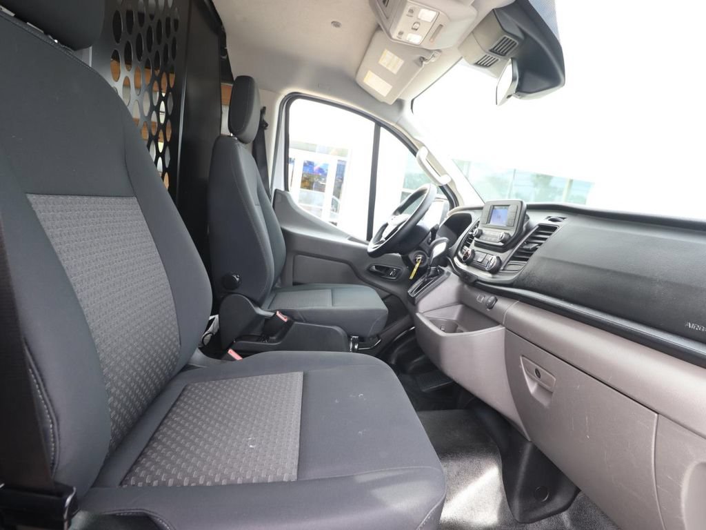 Used 2025 Ford Transit 250 Low Roof w/ Exterior Upgrade Package RWD image 9